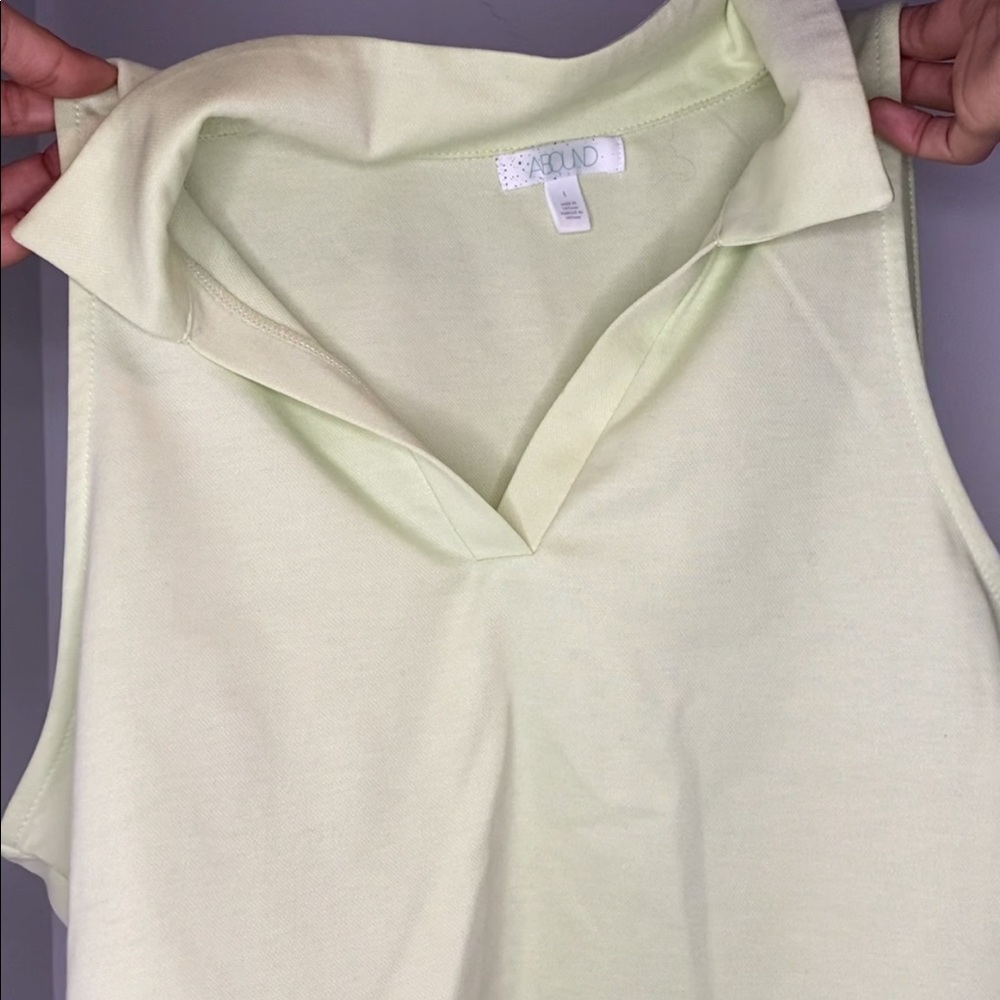 Abound crop top